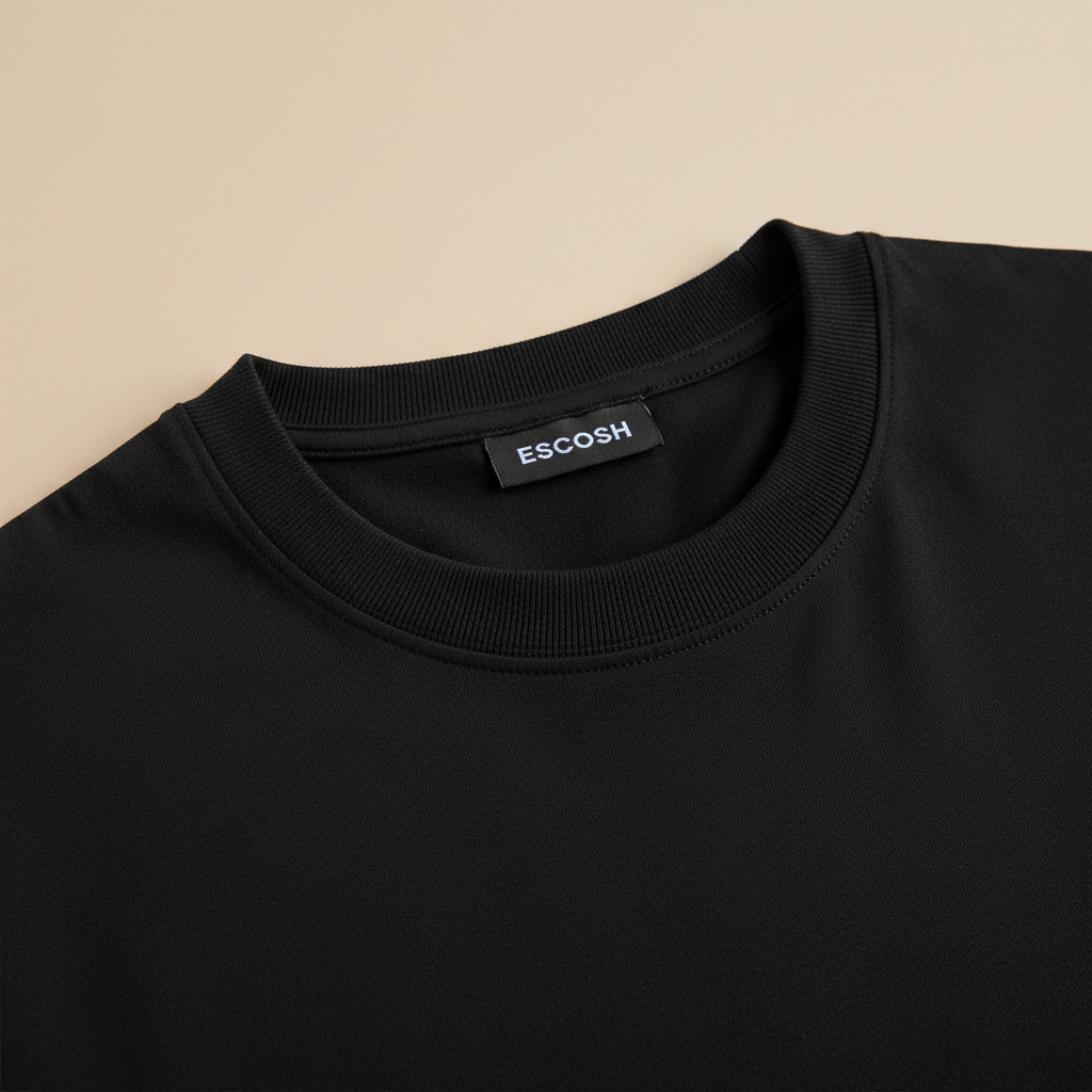 S3 - Collar and fabric detail